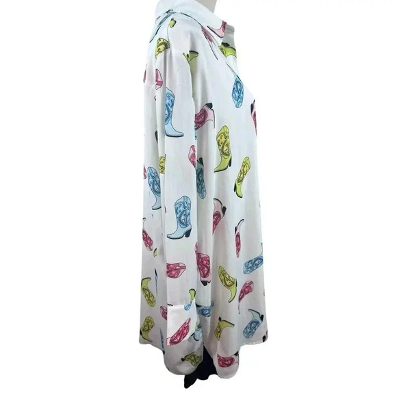 Blue B Collection Cowboy Boot Print Button Down Shirt Size Medium - Picture 6 of 12